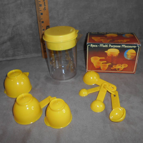 Vintage Giftco 8 Piece Multi Purpose Measurer Original Box Hong Kong - Picture 2 of 9